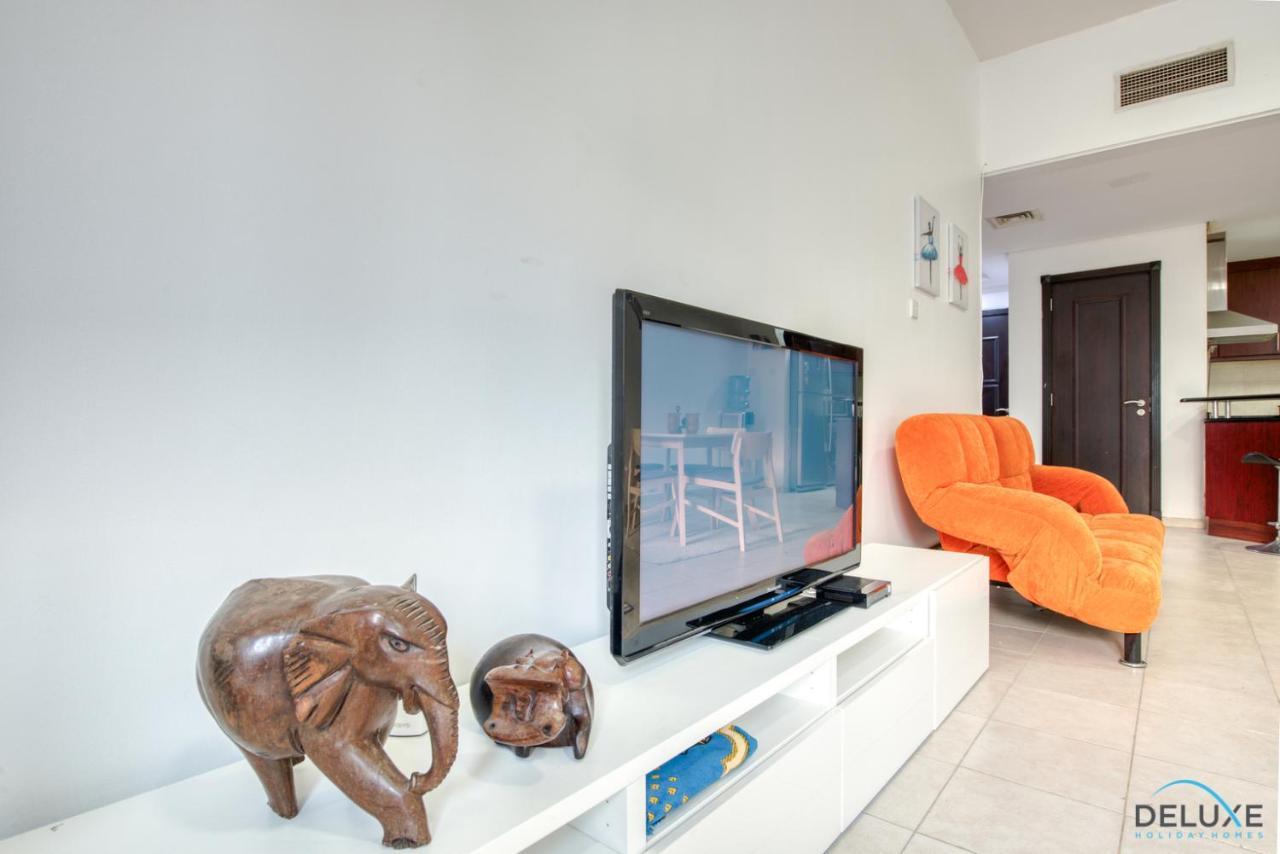 Community Vibe Living With Wellness Access Close To Metro, Mediterranean, Discovery Gardens By Deluxe Homes Apartment